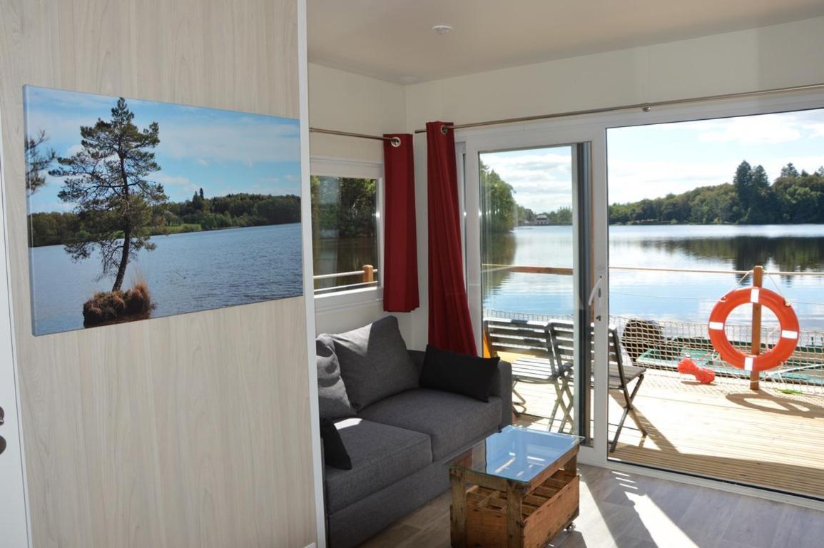 Domaine Des Etangs De Taysse Hotel Espagnac Екстериор снимка